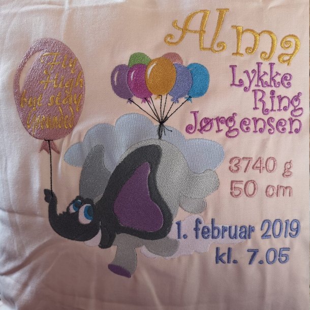 DESIGN din egen pude