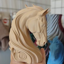 Hestehoved 3D-printet - Pynt og Bordd�kning