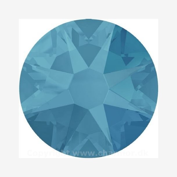 CARIBBEAN BLUE OPAL (Swarovski Xilion Rose 2058)