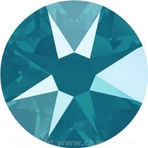 AZURE BLUE (Swarovski Xirius Rose 2088)