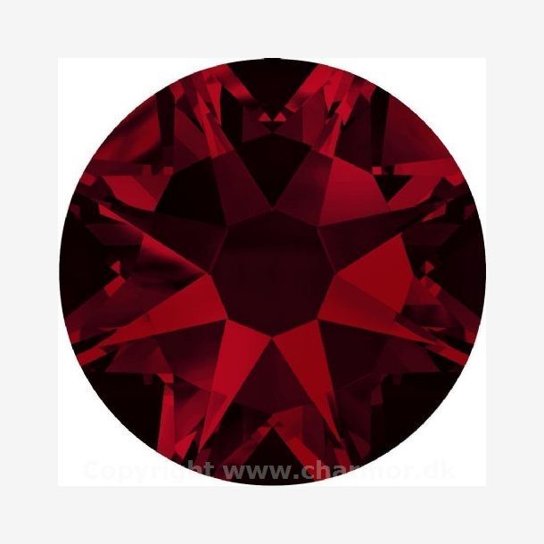 INDIAN SIAM (Swarovski Xilion Rose 2058)