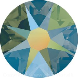 IRIDESCENT GREEN (Swarovski Xirius Rose 2088)