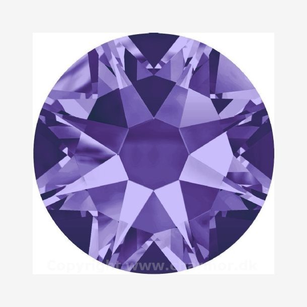 TANZANITE (Swarovski Xilion Rose 2058)