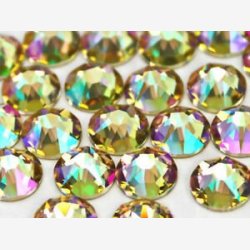 LUMINOUS GREEN (Swarovski Xilion Rose 2058)